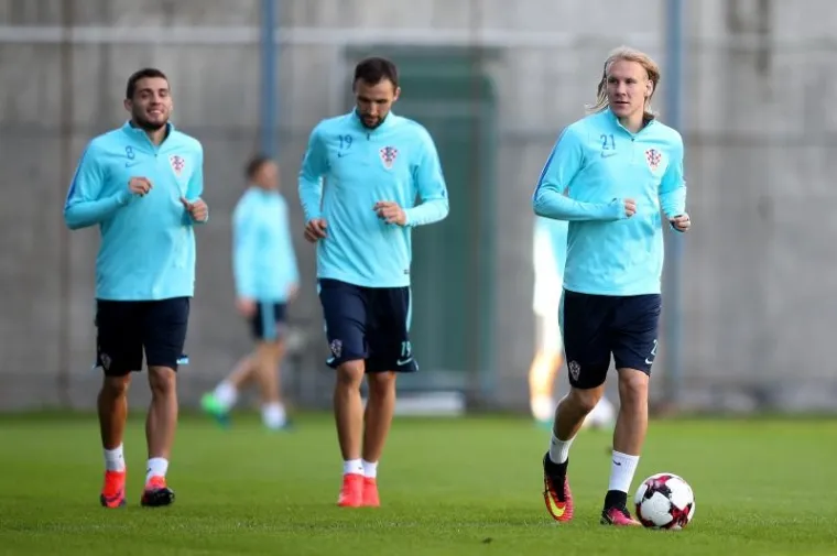 KRENULA AKCIJA KOSOVO I FINSKA: Vatreni ogradili prvi trening