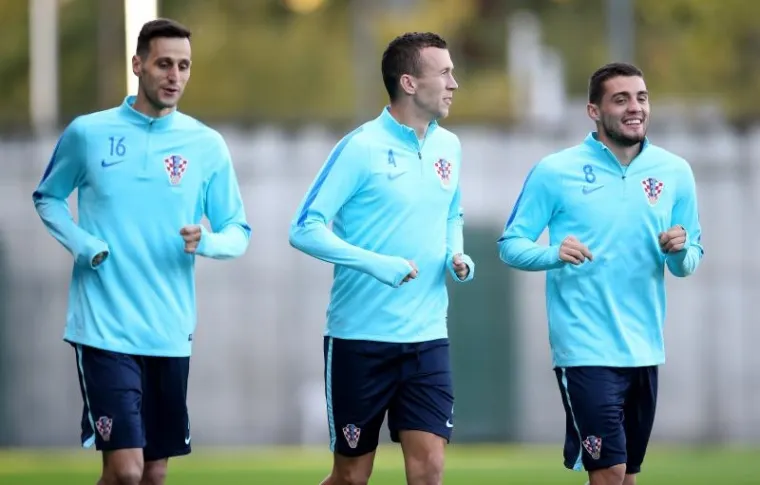 KRENULA AKCIJA KOSOVO I FINSKA: Vatreni ogradili prvi trening