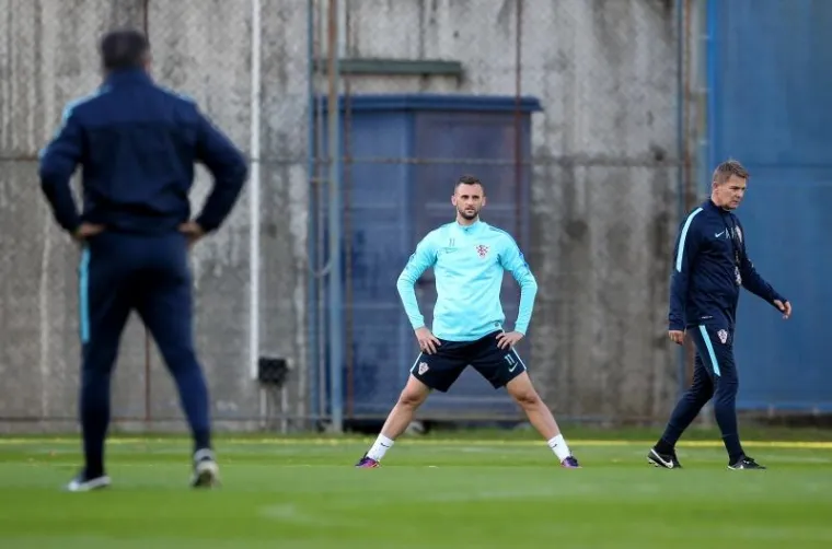 KRENULA AKCIJA KOSOVO I FINSKA: Vatreni ogradili prvi trening