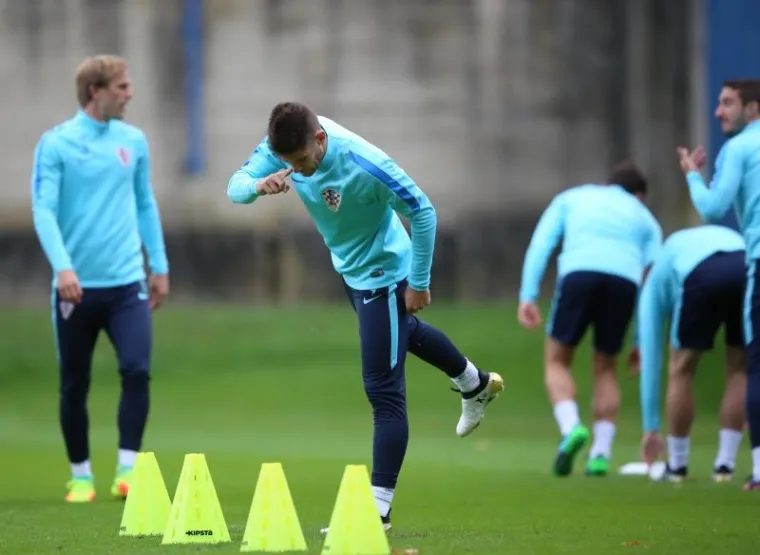 DRIL NA HITREC - KACIJANU: Samo je Kosovo Hrvatskoj u mislima