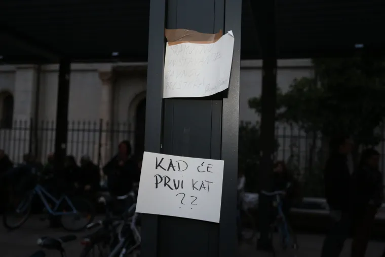 Prosvjed na Cvjetnom trgu