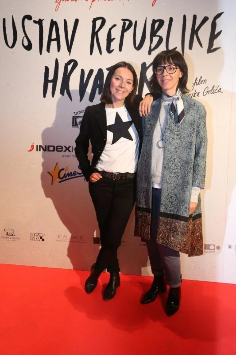 Daniela Trbović i sestra Nataša