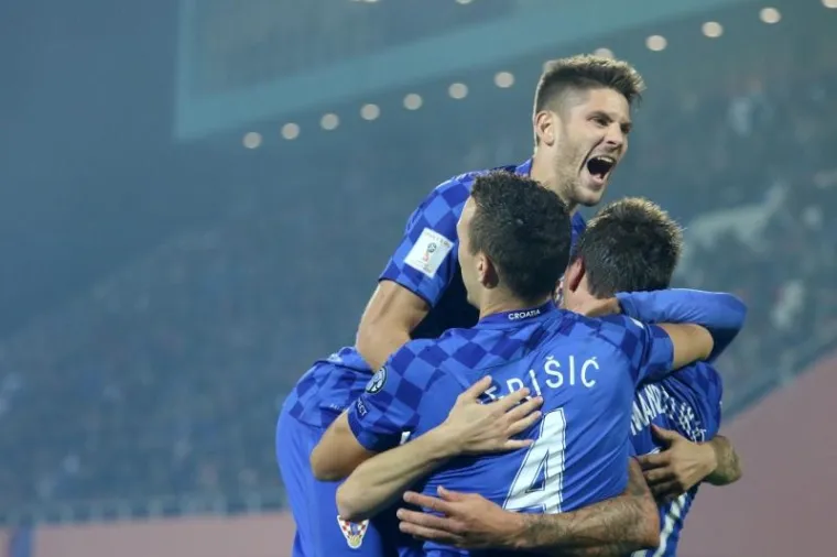 OVAKO SE IGRA I SLAVI: Hrvatski nogometa&scaron;i u euforiji nakon pogodaka u mreži Kosova