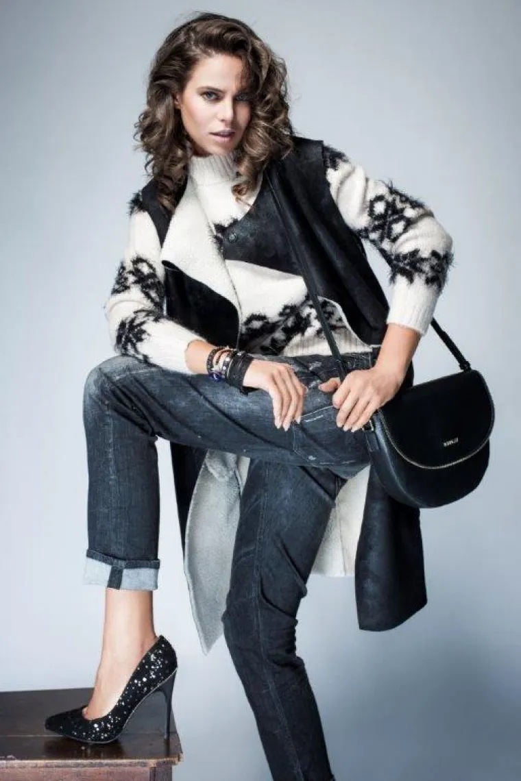 Fashion avanturistica: Mia Kovačić u prilično cool novoj kolekciji Replaya