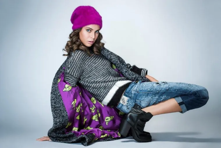 Fashion avanturistica: Mia Kovačić u prilično cool novoj kolekciji Replaya