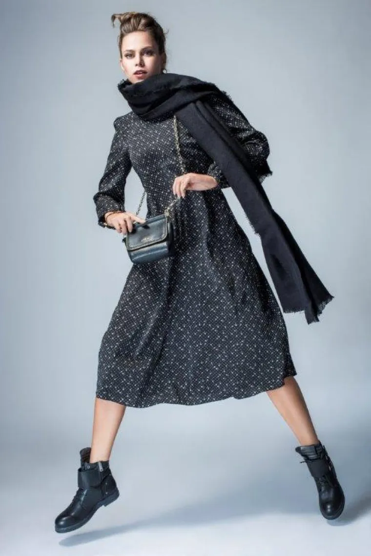 Fashion avanturistica: Mia Kovačić u prilično cool novoj kolekciji Replaya