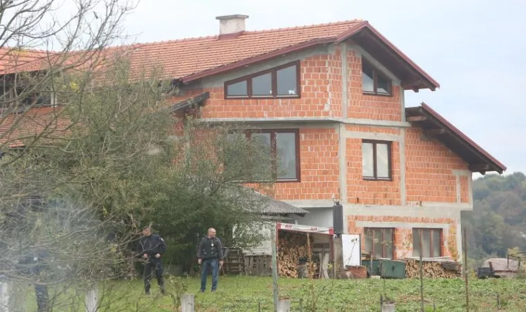 Dvostruko ubojstvo i samoubojstvo u Belavićima kraj Duge Rese