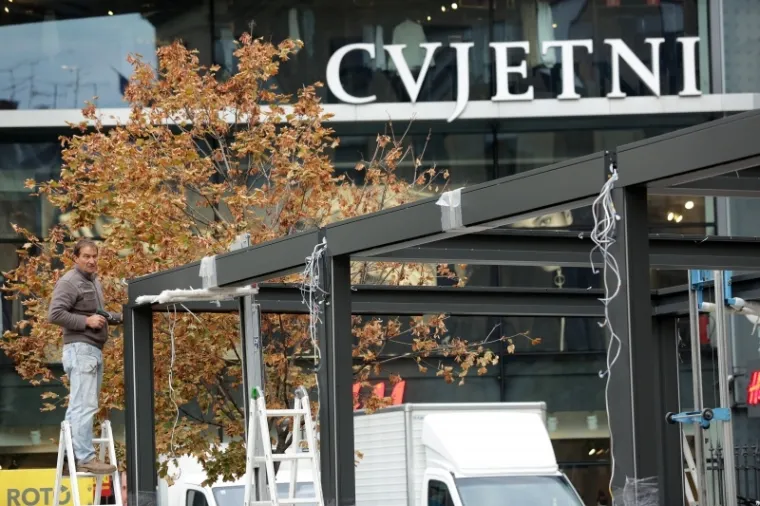 UKLONJENO RUGLO SA CVJETNOG: Nema vi&scaron;e Horvatinčićeve nadstre&scaron;nice