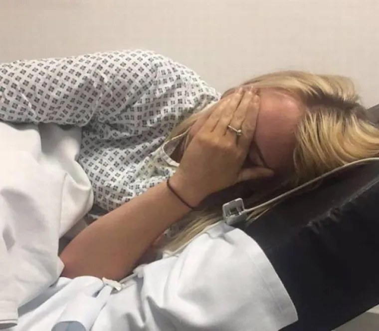 PITALA SE GDJE JOJ JE VIBRATOR PA GA NAŠLA U GUZI: Morala kod doktora da se dokopa igračke