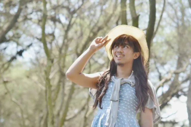 ŽELI SE POČETI BAVITI MODELINGOM I TRAŽI DA JOJ OCIJENITE IZGLED: &Scaron;to mislite, ima li budućnost u modi?