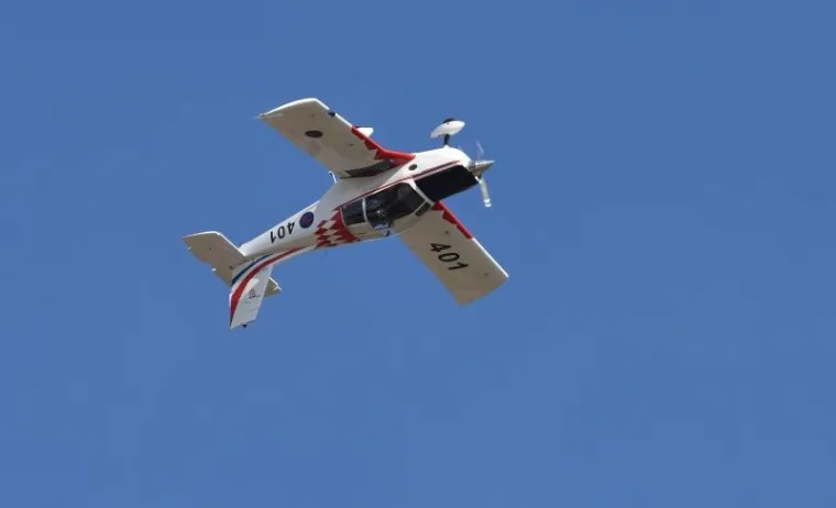 SPEKTAKL ZA DAN NEOVISNOSTI: Posjetitelji odu&scaron;evljeni akrobacijama Krila Oluje i letjelicama HRZ-a