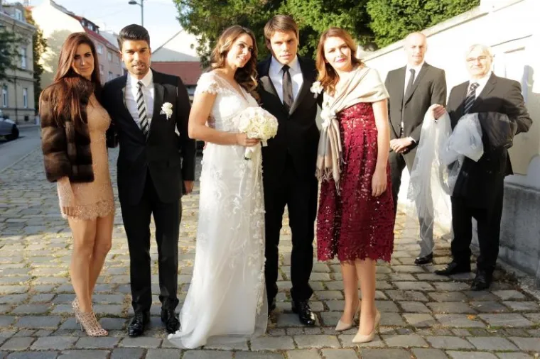 OGNJEN VUKOJEVIĆ OŽENIO BIV&Scaron;U MISS HRVATSKE: Do&scaron;li brojni poznati, Zdravko Mamić stigao sa suprugom