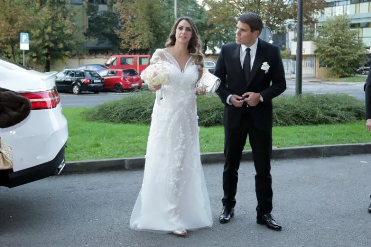 OGNJEN VUKOJEVIĆ OŽENIO BIV&Scaron;U MISS HRVATSKE: Do&scaron;li brojni poznati, Zdravko Mamić stigao sa suprugom