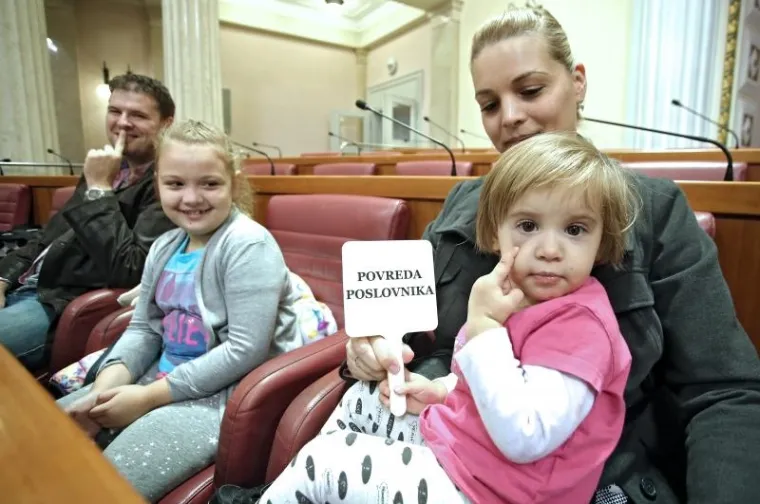 Zahvaljujući Danu otvorenih vrata, Saborom je pro&scaron;lo nekoliko tisuća građana, a manifestacija je i u nedjelju privukla velik broj građana.