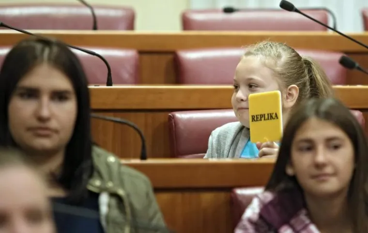 DANI OTVORENIH VRATA U SABORU: Klupe su bile punije nego kad je zasjedanje