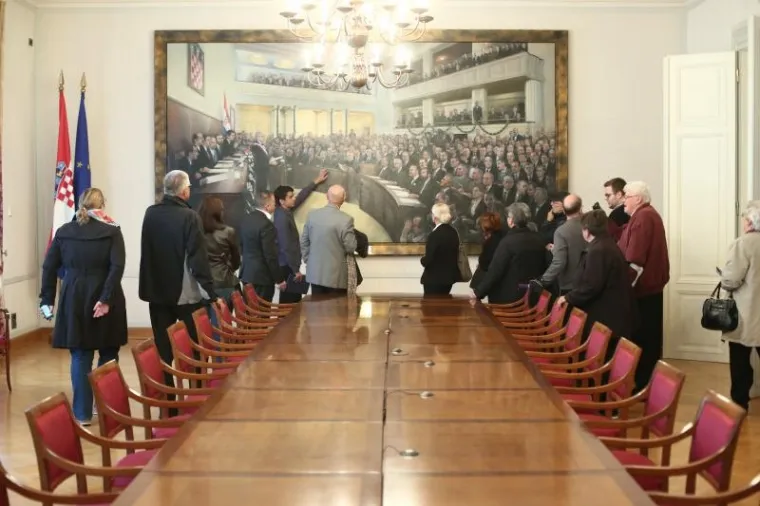 DANI OTVORENIH VRATA U SABORU: Klupe su bile punije nego kad je zasjedanje