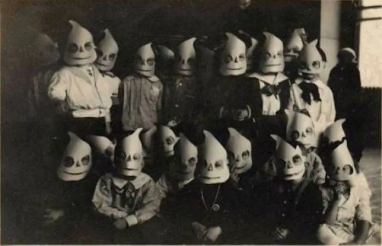 DJECA ILI MALA ČUDOVI&Scaron;TA? Ne znamo tko im je radio kostime, ali nas su uvjerili