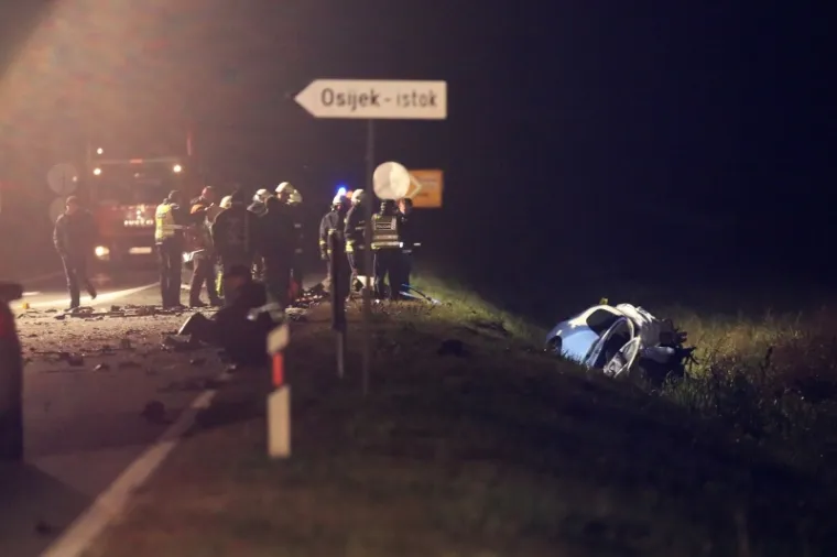 Troje poginulih u te&scaron;koj prometnoj kod Osijeka