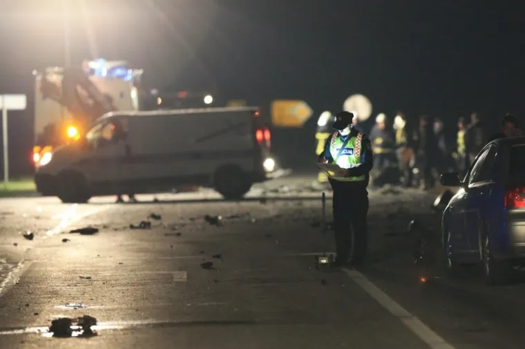 Troje poginulih u te&scaron;koj prometnoj kod Osijeka