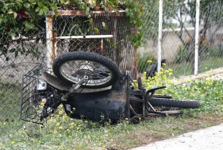 U &Scaron;ibeniku preminuo po&scaron;tar na čiji je moped naletio Fiat Punto