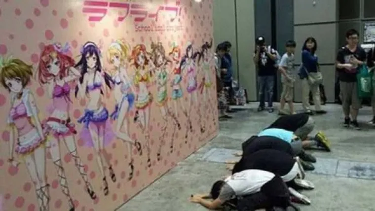 DOMOVINA NAJVEĆIH BIZARNOSTI I PERVERZIJA: Dobro do&scaron;li u Japan, poku&scaron;ajte ostati pribrani dok gledate fotogaleriju