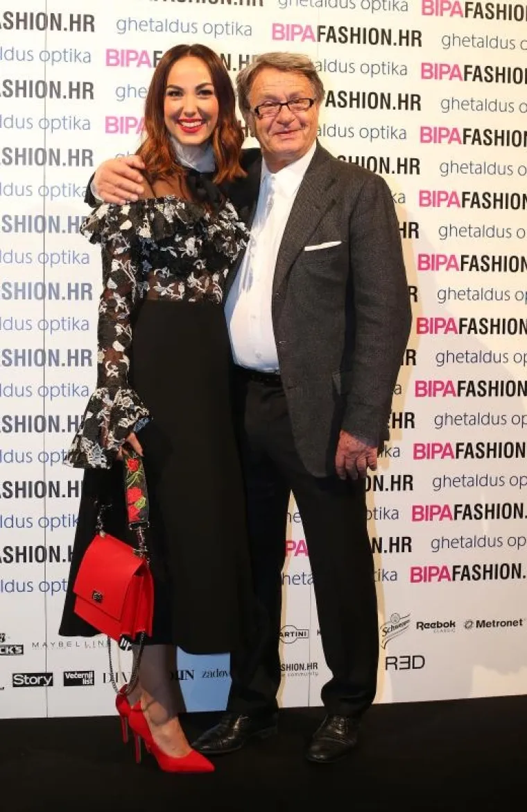 Na trećoj večeri BIPA Fashion.hr-a poznati su uživali u reviji eNVy Rooma. Ćiro Blažević je pozirao s Tatjanom Jurić.