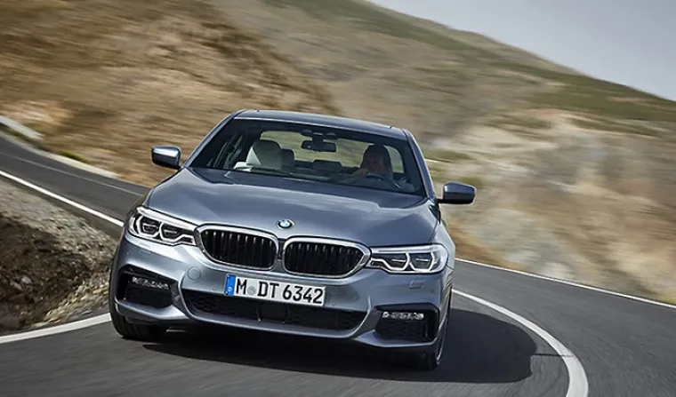 BMW-ova SERIJA 5 ZADIVILA: Pogledajte kako izgleda najnoviji ponos bavarske autoindustrije