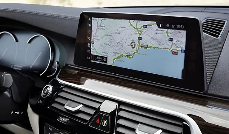 BMW-ova SERIJA 5 ZADIVILA: Pogledajte kako izgleda najnoviji ponos bavarske autoindustrije