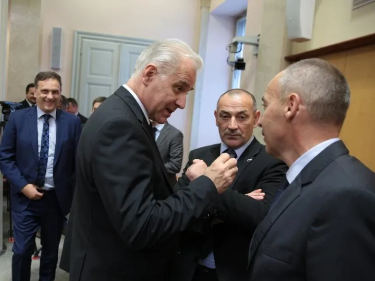 TKO JE SVE DOŠAO: Pogledajte kako je izgledala konstituirajuća sjednica Sabora