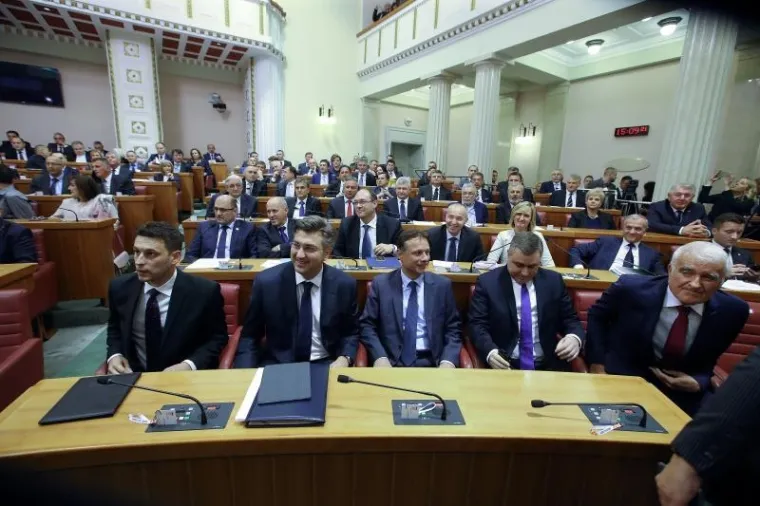 TKO JE SVE DOŠAO: Pogledajte kako je izgledala konstituirajuća sjednica Sabora