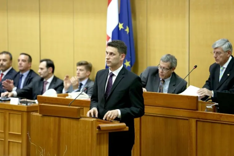 TKO JE SVE DO&Scaron;AO: Pogledajte kako je izgledala konstituirajuća sjednica Sabora