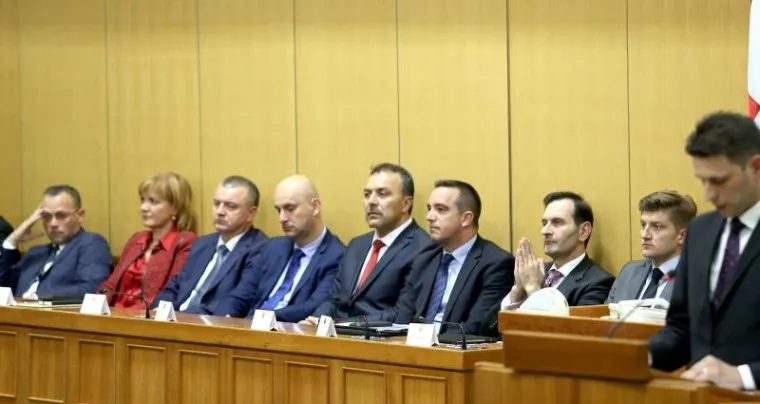 TKO JE SVE DO&Scaron;AO: Pogledajte kako je izgledala konstituirajuća sjednica Sabora