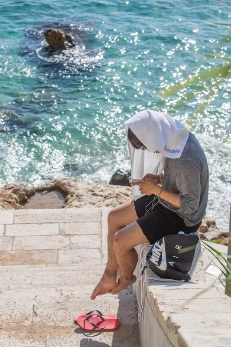 Prema ovim kadrovima ne biste zaključili da je listopad.