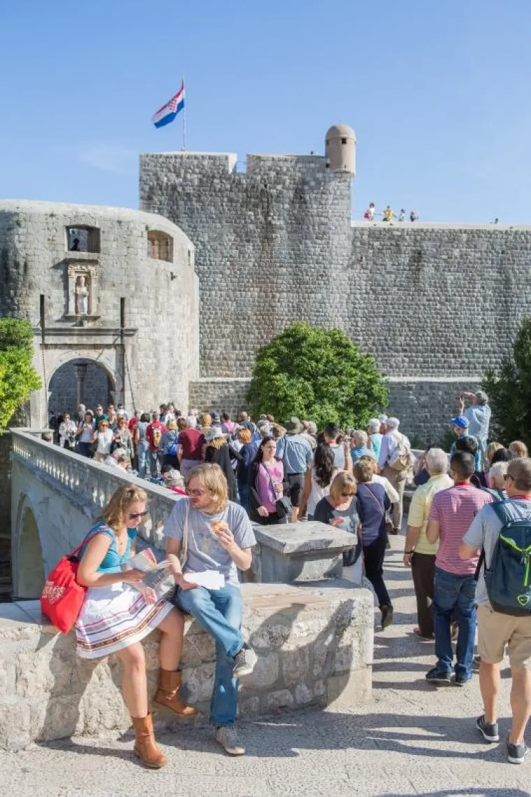 Prema ovim kadrovima ne biste zaključili da je listopad.