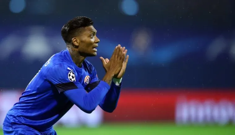 U 3. kolu skupine H Lige prvaka Dinamo je u utorak navečer na ki&scaron;nom Maksimiru izgubio od favorizirane Sevillle 0-1.