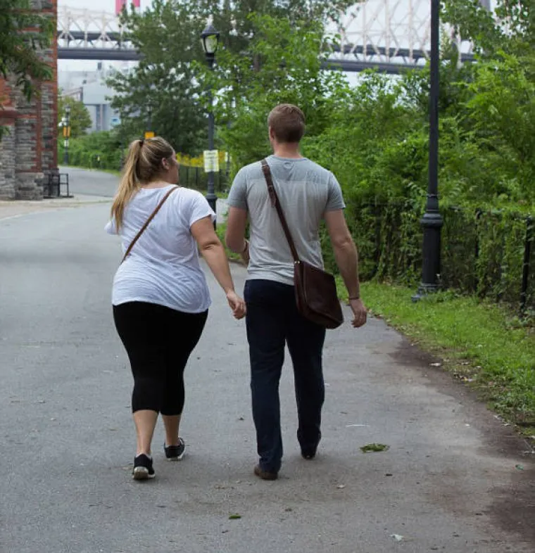 Haley Smith iz Teksasa ima 25 godina i prije vjenčanja je imala 103 kilograma. Odlučila je da želi biti mršava mladenka pa je do vjenčanja smršavila na svega 50 kilograma. Njezinu šokantnu transformaciju, kojom je očarala baš sve, a prije svega samu sebe, pogledajte u nastavku.