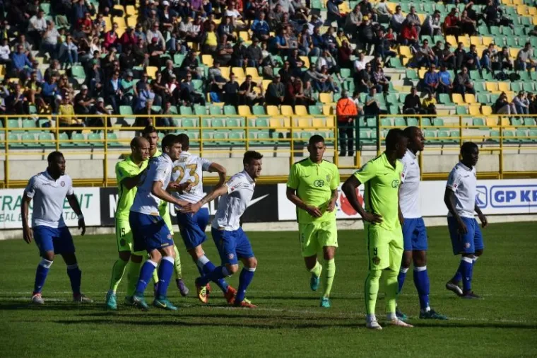 HAJDUK BEZ BODOVA NA ALDO DROSINI: Torcida se nervirala zbog svojih ljubimaca