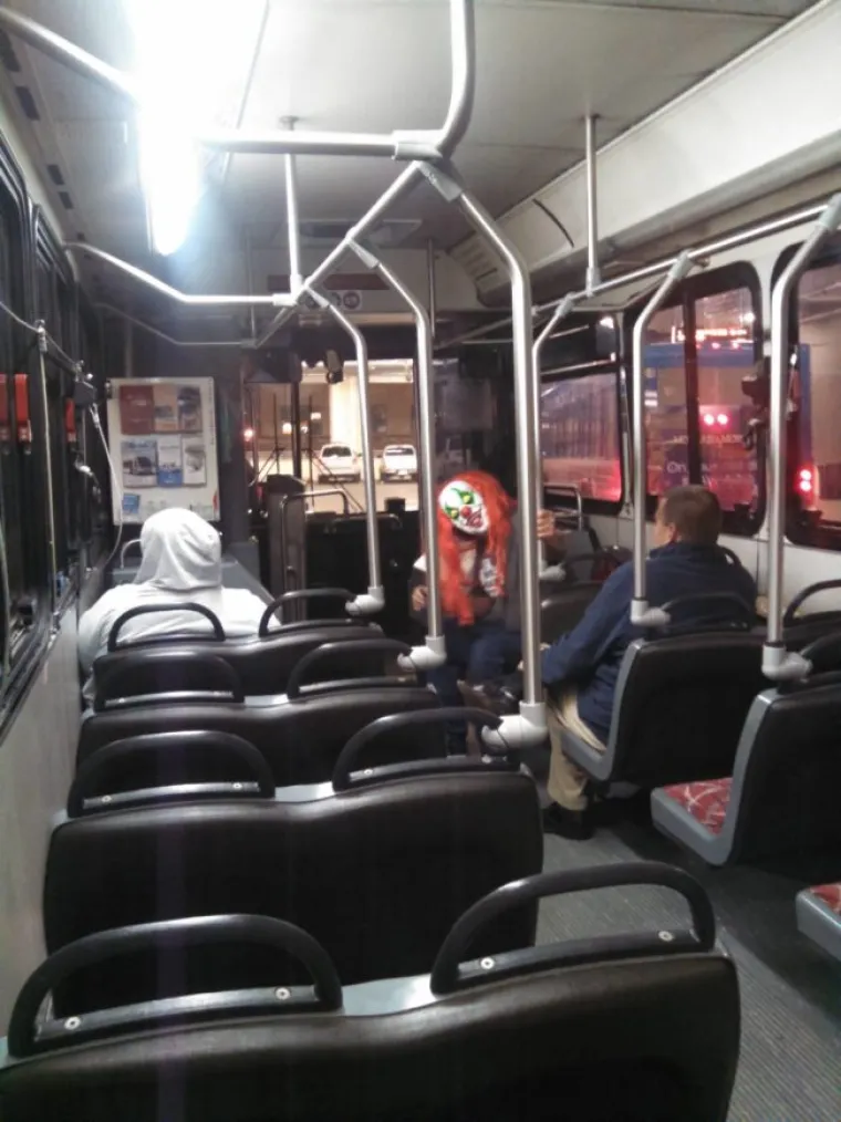 OVE VLAKOVE MOŽETE GOTOVO NAMIRISATI: Prizori koje nikako ne želite vidjeti u javnom prijevozu