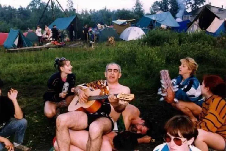 JASNO SE VIDI TKO JE GLAVNI KOD NJIH U VEZI: Neki jednostavno vole biti &scaron;efovi i tome nama pomoći