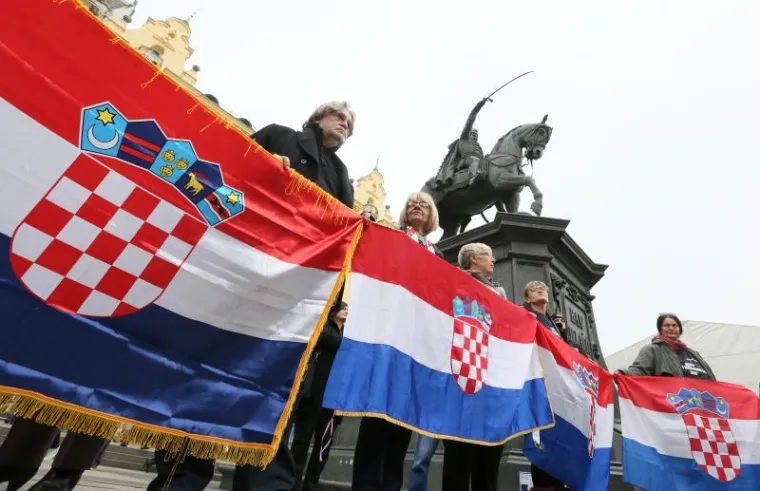 PROSVJED PODR&Scaron;KE HASANBEGOVIĆU: 'Žene u Domovinskom ratu' protive se smjeni ministra kulture