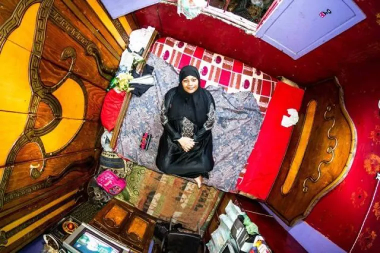 Azza je 19-godi&scaron;nja kućanica iz Egipta.