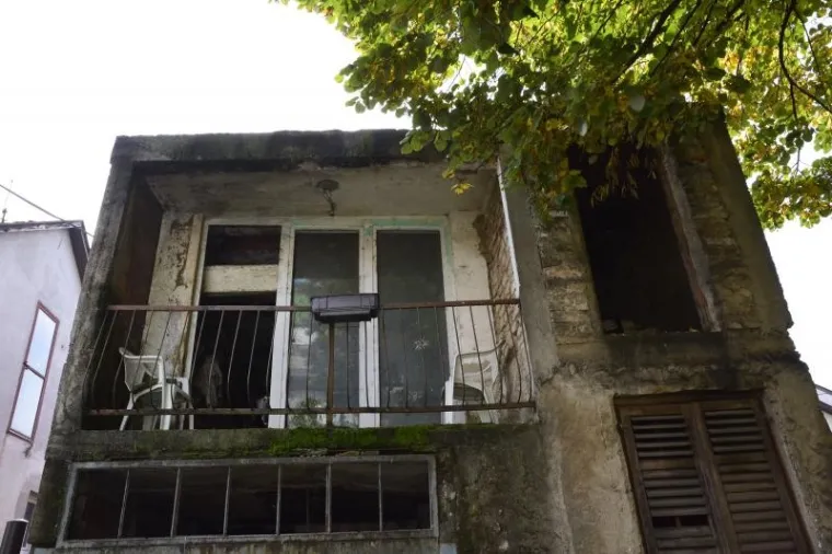 Slavonski Brod: Ubijena dva muškarca, slučajevi nisu povezani