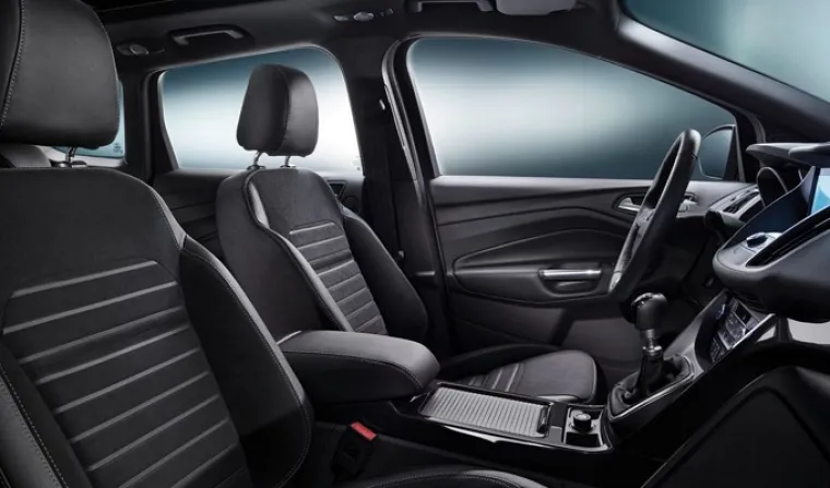 FORD KUGA: Dosta je toga preuzela od Edgea i u tome nema ništa loše