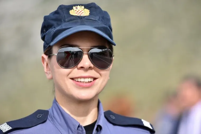 JUNAKINJA IZ OBROVCA: Ona je spasila motociklistu koji je sletio u 15 metara duboku provaliju