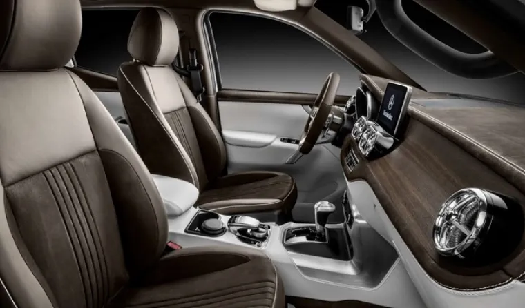 POGLEDAJTE MERCEDESOV PICK-UP: Upoznajte oba lica X-klase