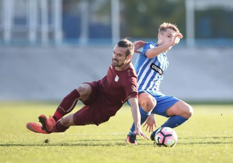 DERBI U KRANJČEVIĆEVOJ: Pogledajte tračak atmosfere s utakmice Lokomotiva-Rijeka