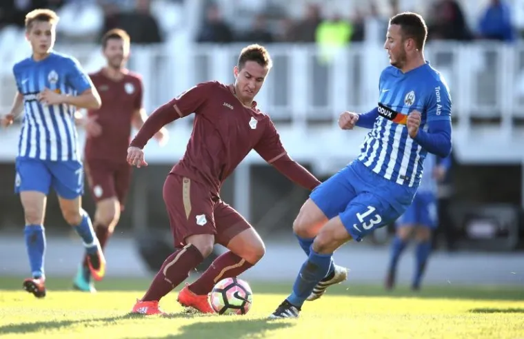 DERBI U KRANJČEVIĆEVOJ: Pogledajte tračak atmosfere s utakmice Lokomotiva-Rijeka