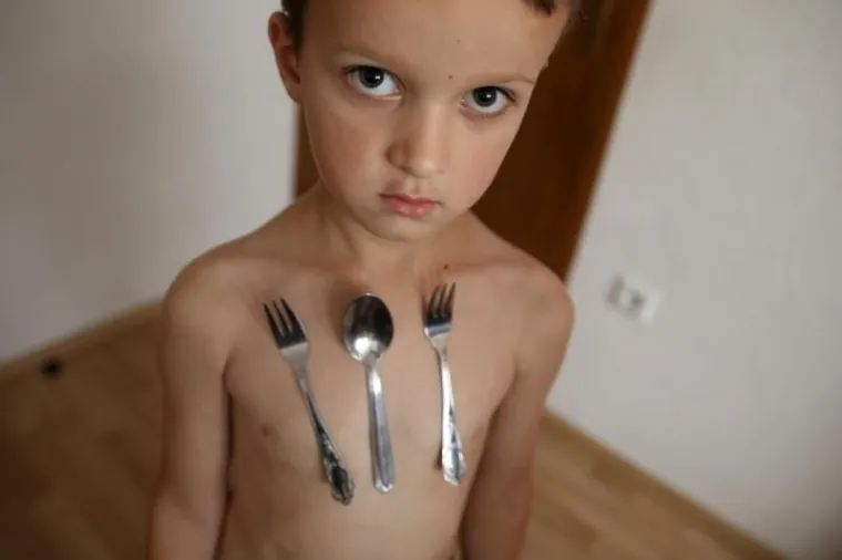 Magična privlačnost: dovoljno je da skinu majicu i zapanje sve oko sebe