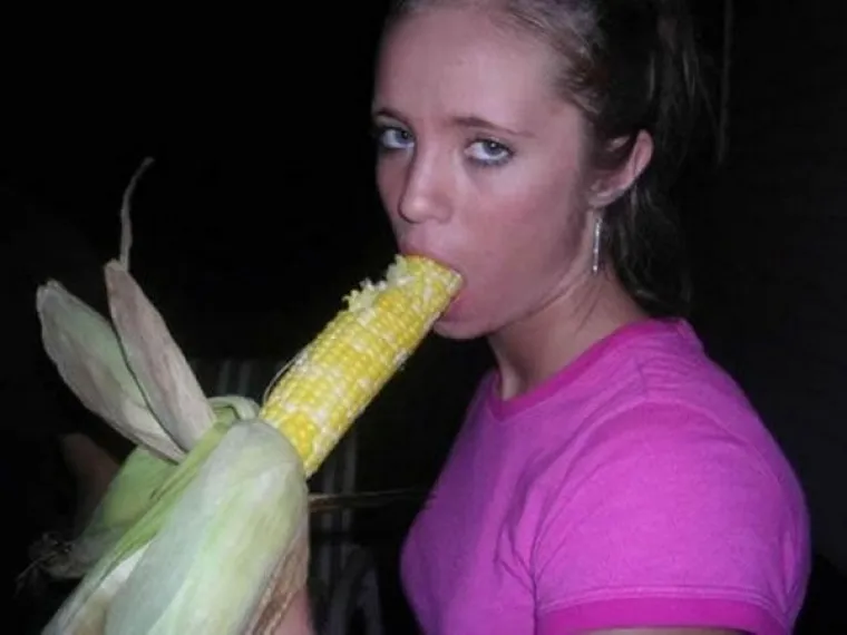 HEJ CURO, KOJI JE TVOJ TALENT? Evo, pokazat ću ti, samo mi malo pridrži ponos...