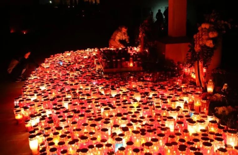 OBI&Scaron;LI GROBOVE SVOJIH NAJMILIJIH: Pogledajte fascinantne prizore s hrvatskih groblja